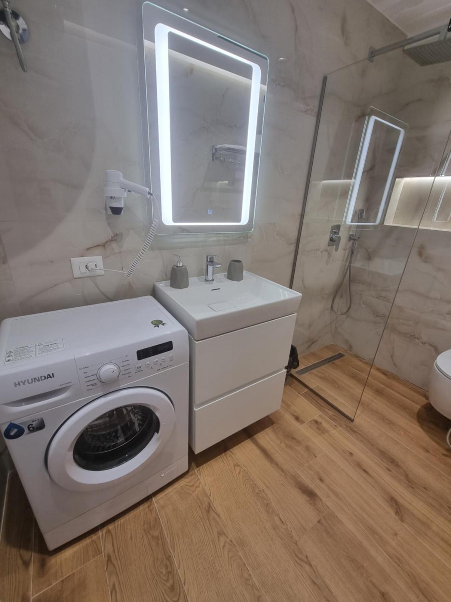 Remar Apartments Wlora Zewnętrze zdjęcie